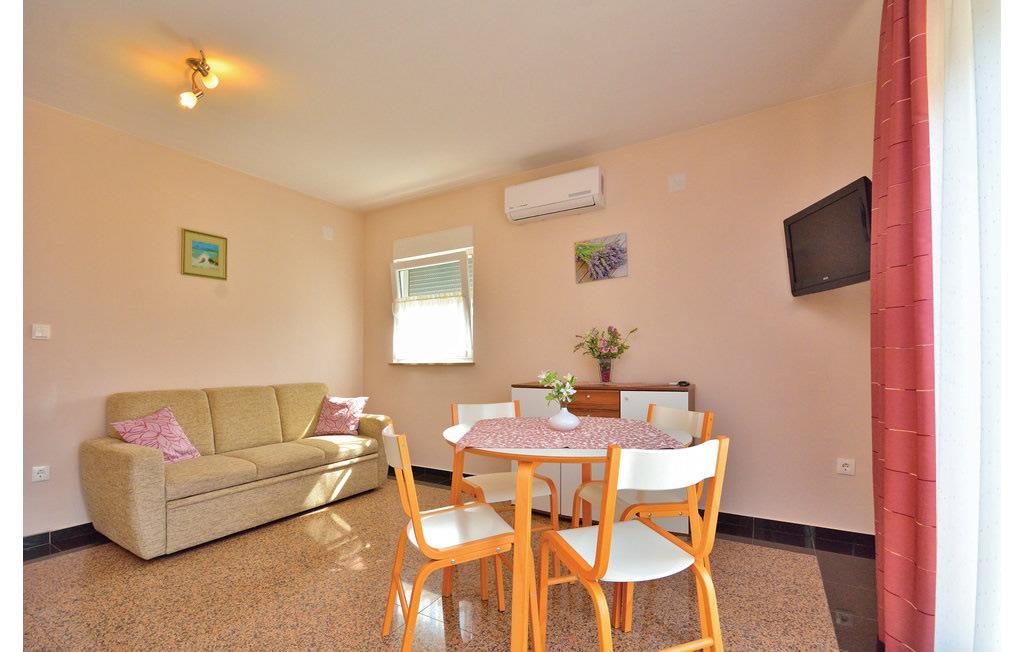 Apartmani Bepo Sveti Filip i Jakov Esterno foto